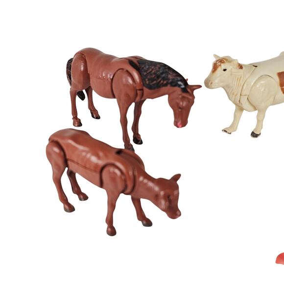 Vintage Hinged Plastic Farm Animal Lot of 11 1970s Cow Pig Sheep Made Hong Kong - Picture 5 of 14